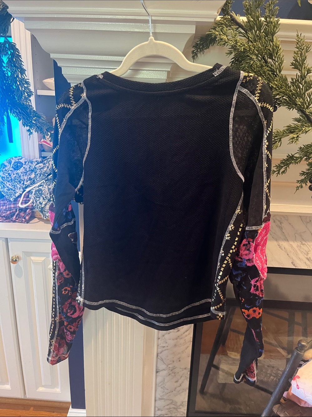 NWT Free People Black V-Neck Cold-Shoulder Top with Floral Sleeve Embroidery - Picture 5 of 7